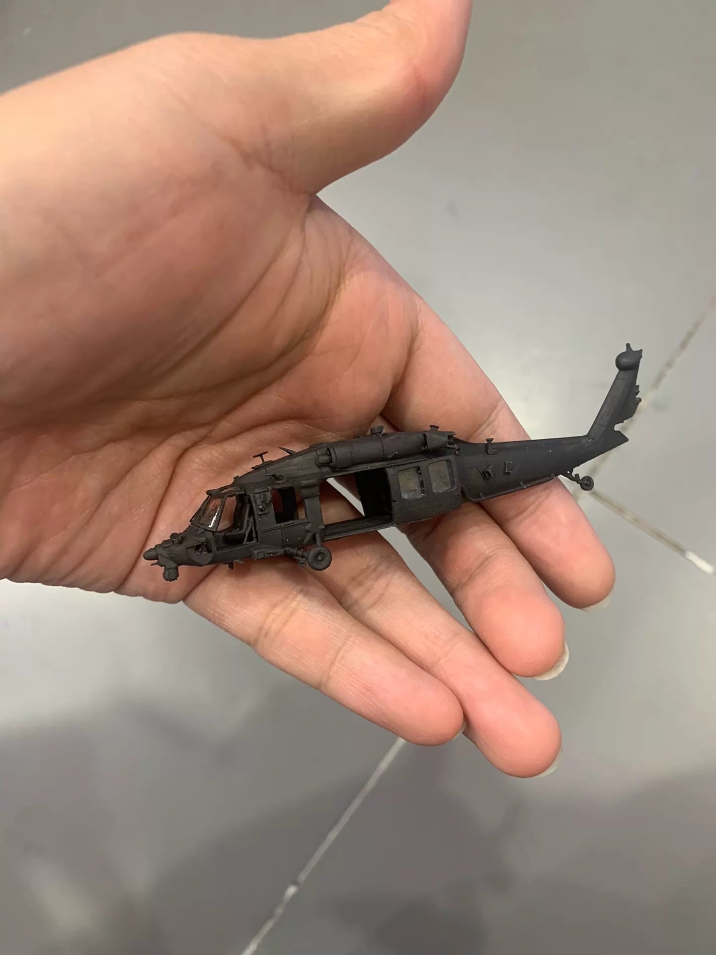 1:144 scale MH-60M Special Operations Helicopter Unpainted white resin kit 3D printed model — GJ STUDIO