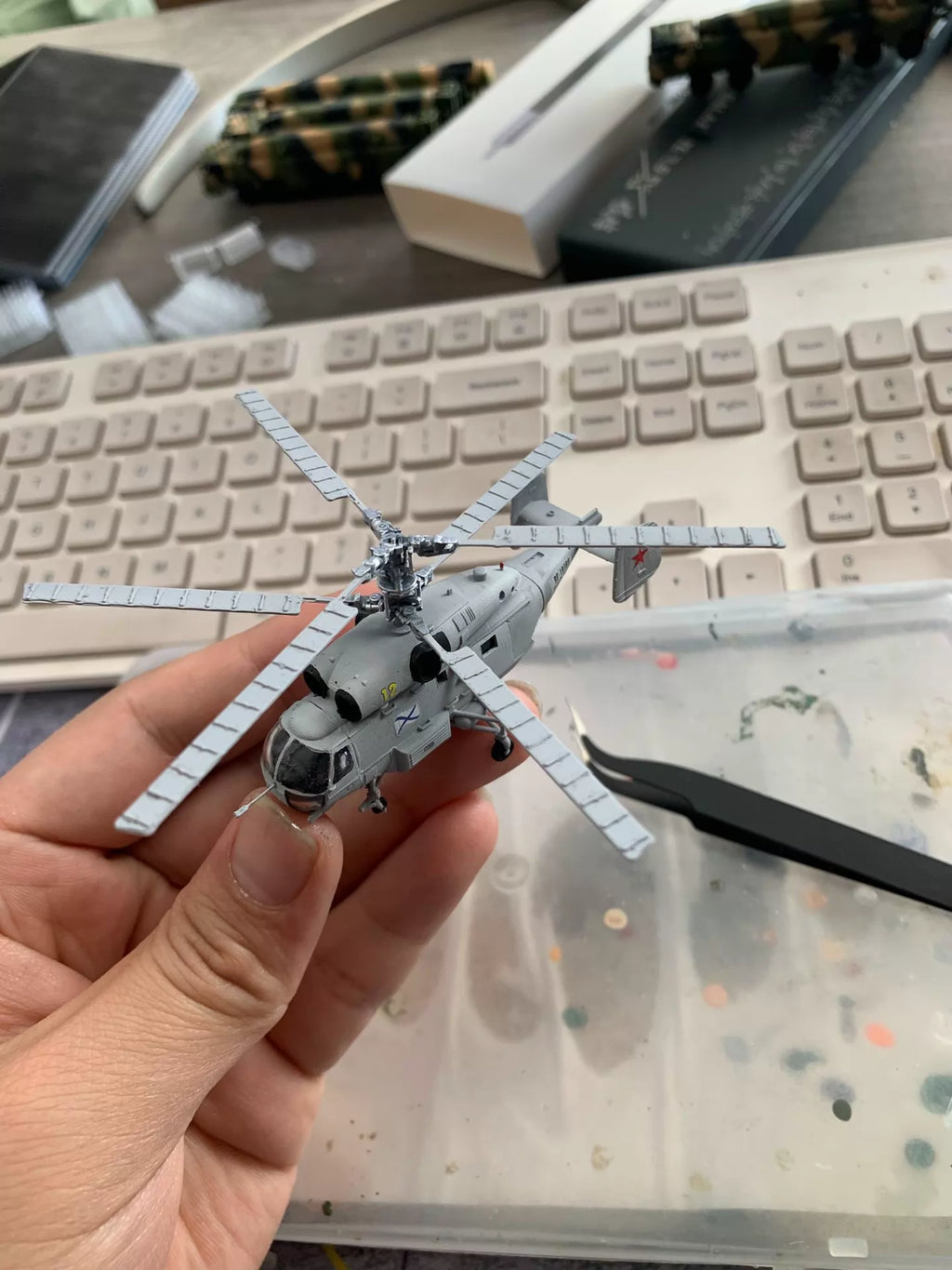 1:144 scale Ka-27/28 Anti-Submarine Helicopter Unpainted white resin kit 3D printed model — GJ STUDIO