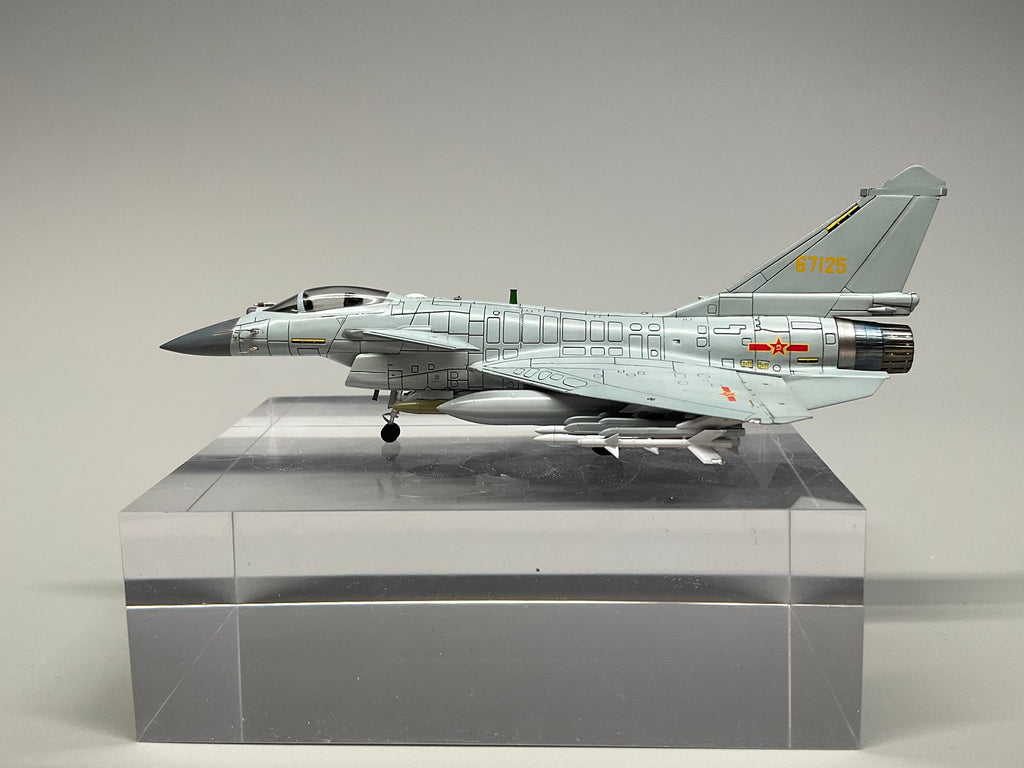 PLAAF J-10B Vigorous Dragon — 1/144 Scale Model Kit